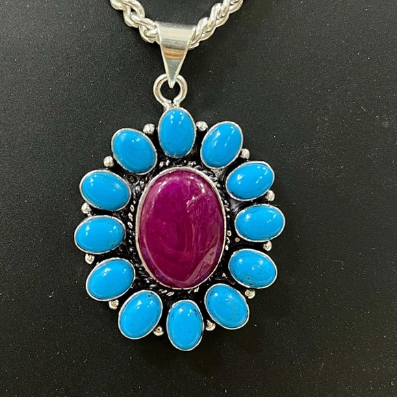 Gorgeous Ruby and Turquoise Gemstone pendant. - Picture 2 of 4